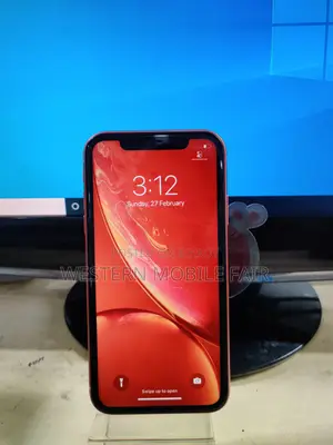 Apple iPhone XR 64 GB Red