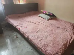 ফুল ফার্নিশড ফার্নিচার কালো কাঠের