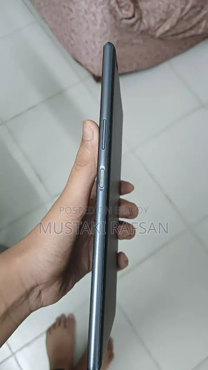 Lenovo Tab 4 8 16 GB Black