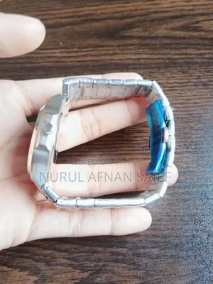 Watch (poedagar)