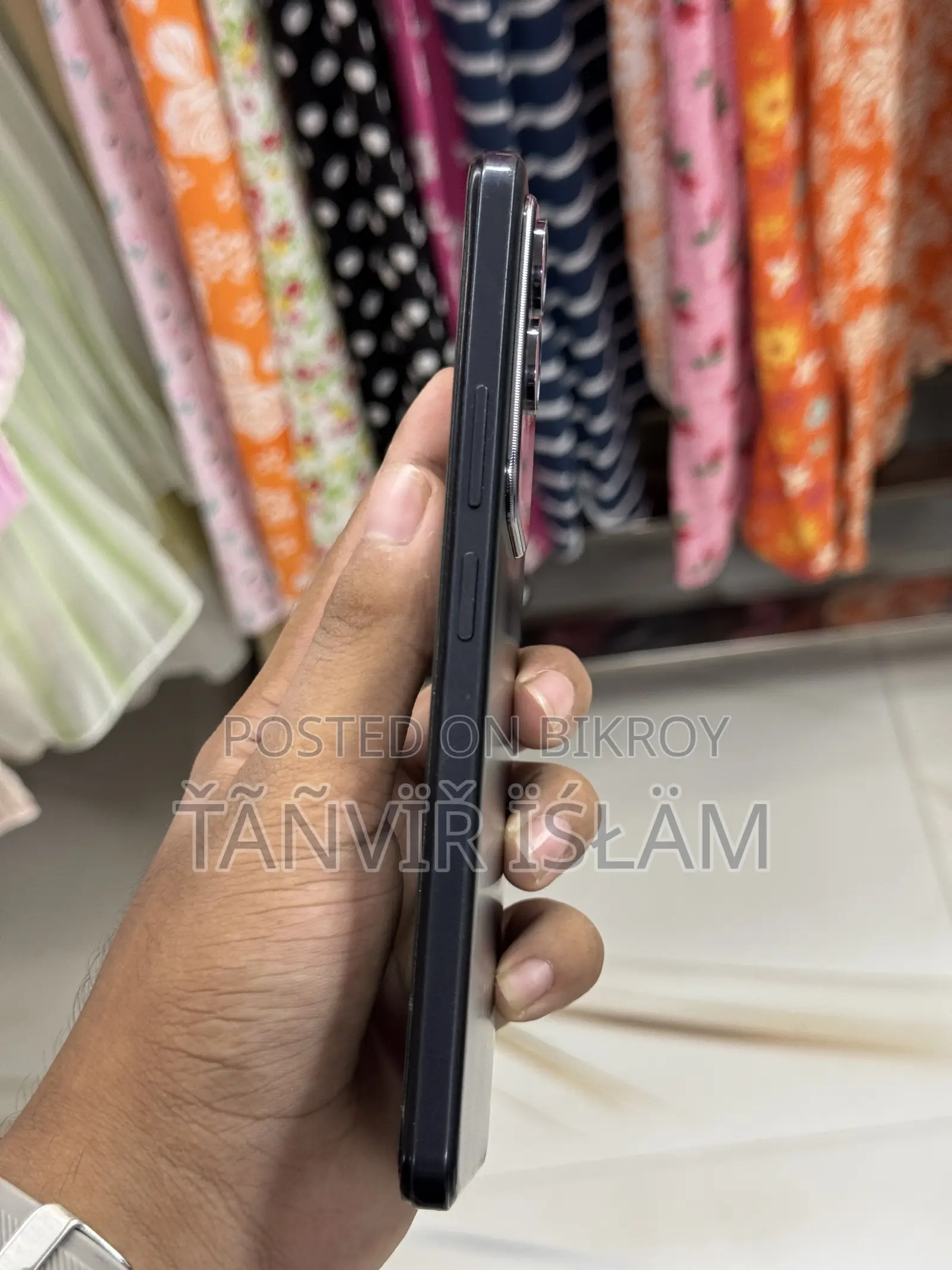 iQOO Z10x 128 GB Black