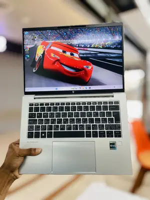 Laptop HP EliteBook 860 G10 16GB Intel Core I7 SSD 512GB
