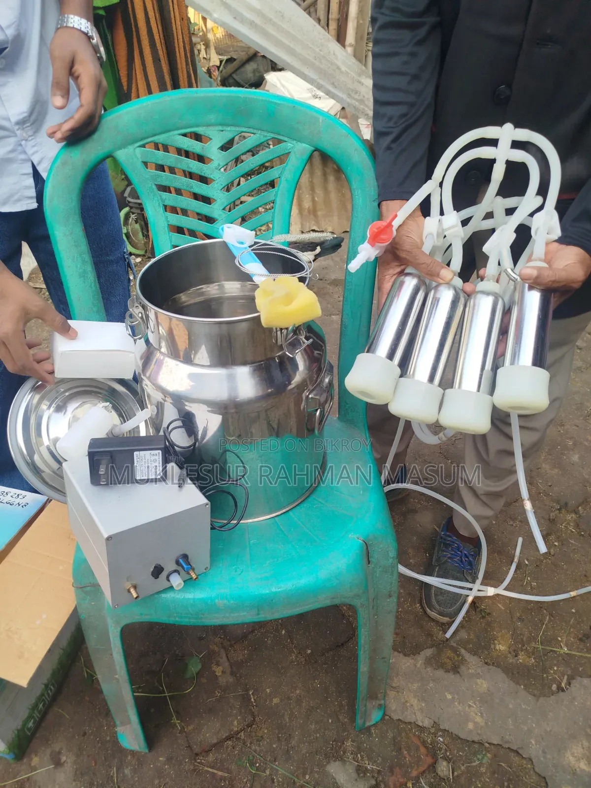 Cow Milking Machine