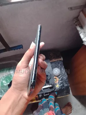অ্যাপল আইফোন ১১ প্রো ম্যাক্স ২৫৬ জিবি সবুজ