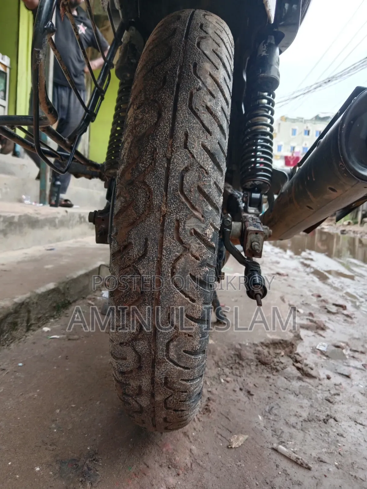 বাজাজ ডিসকভার ১২৫ ২০২১ কালো