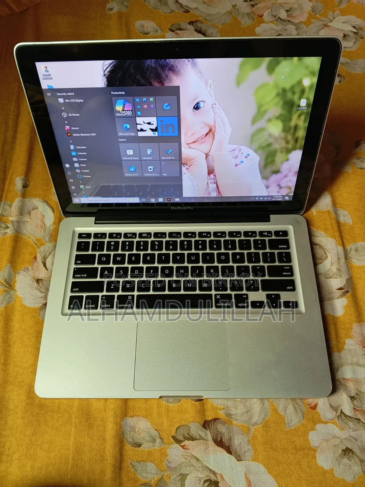 Laptop Apple MacBook Pro 2017 8GB Intel Core I5 SSD 128GB