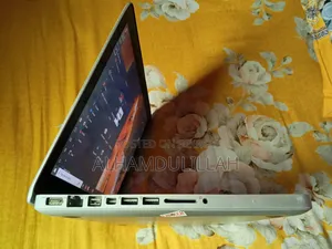 Laptop Apple MacBook Pro 2017 8GB Intel Core I5 SSD 128GB