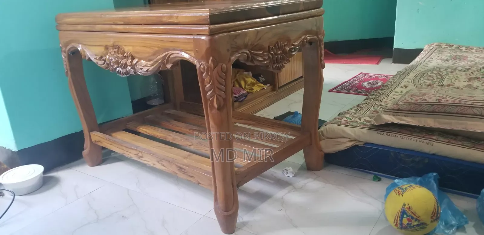 অরজিনাল সেগুন কাঠের টেবিল ৩/৩ পায়া দের ইন্চি টপ