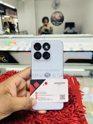 মোটোরোলা এজ ৭০ ফিউশন ২৫৬ জিবি