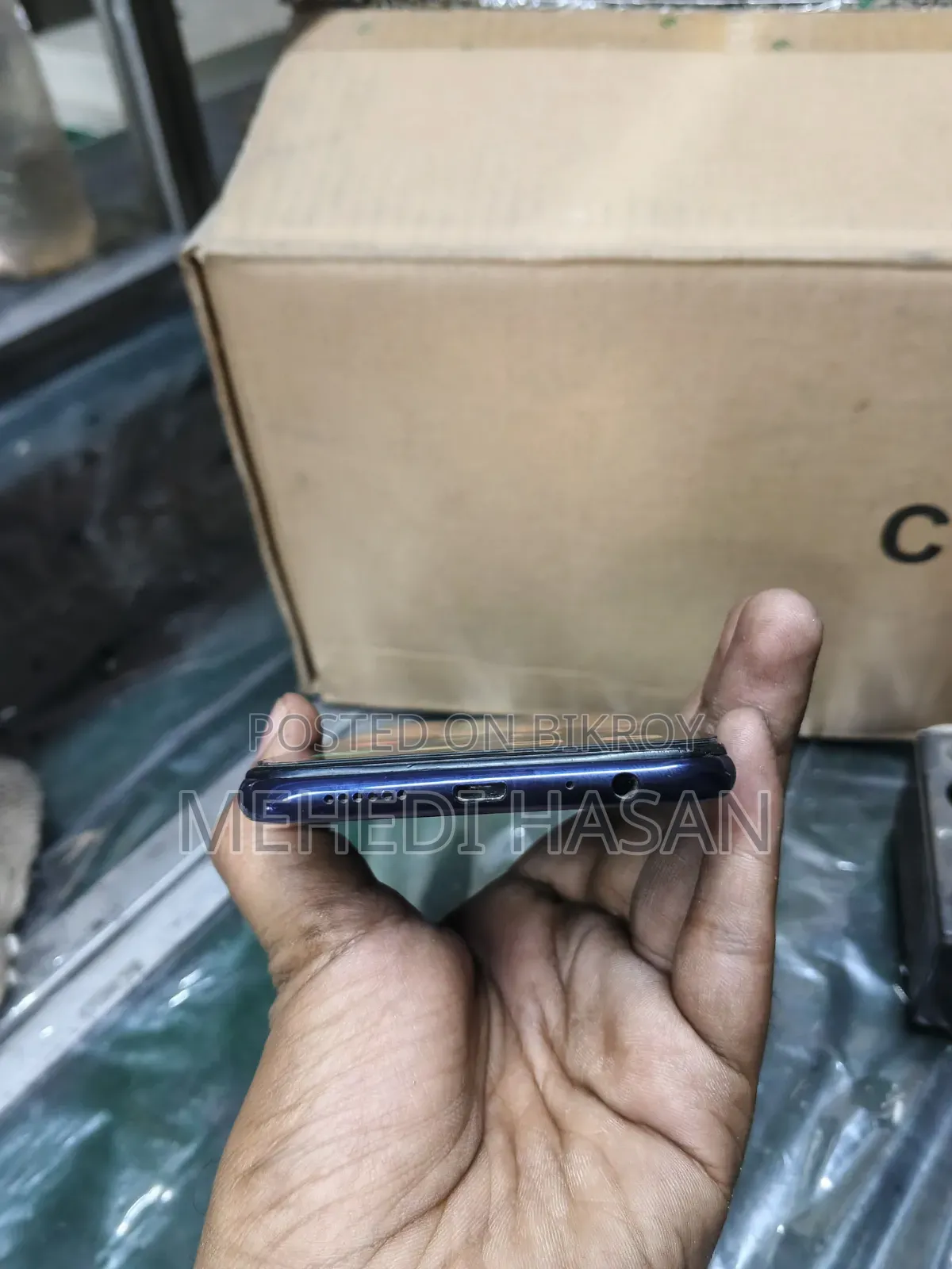Oppo F9 64 GB Blue