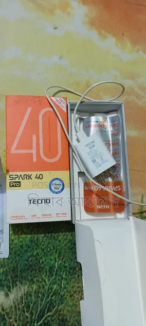 Tecno Spark 40 Pro 128 GB