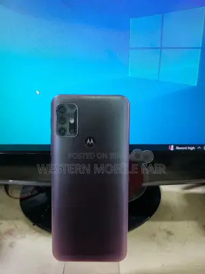 Motorola Moto G30 128 GB Bronze
