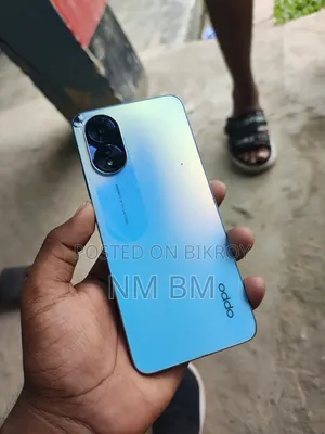 Oppo A18 64 GB Blue
