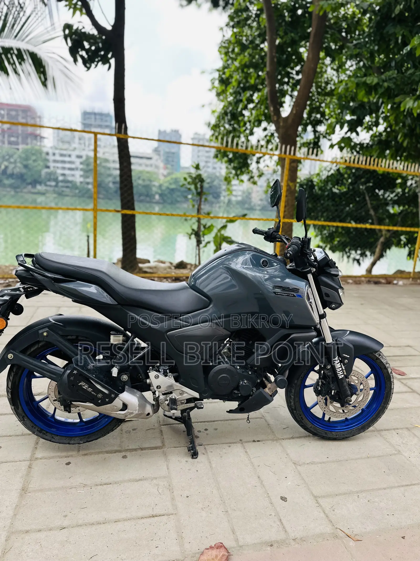 Yamaha FZS V3 2022 Gray