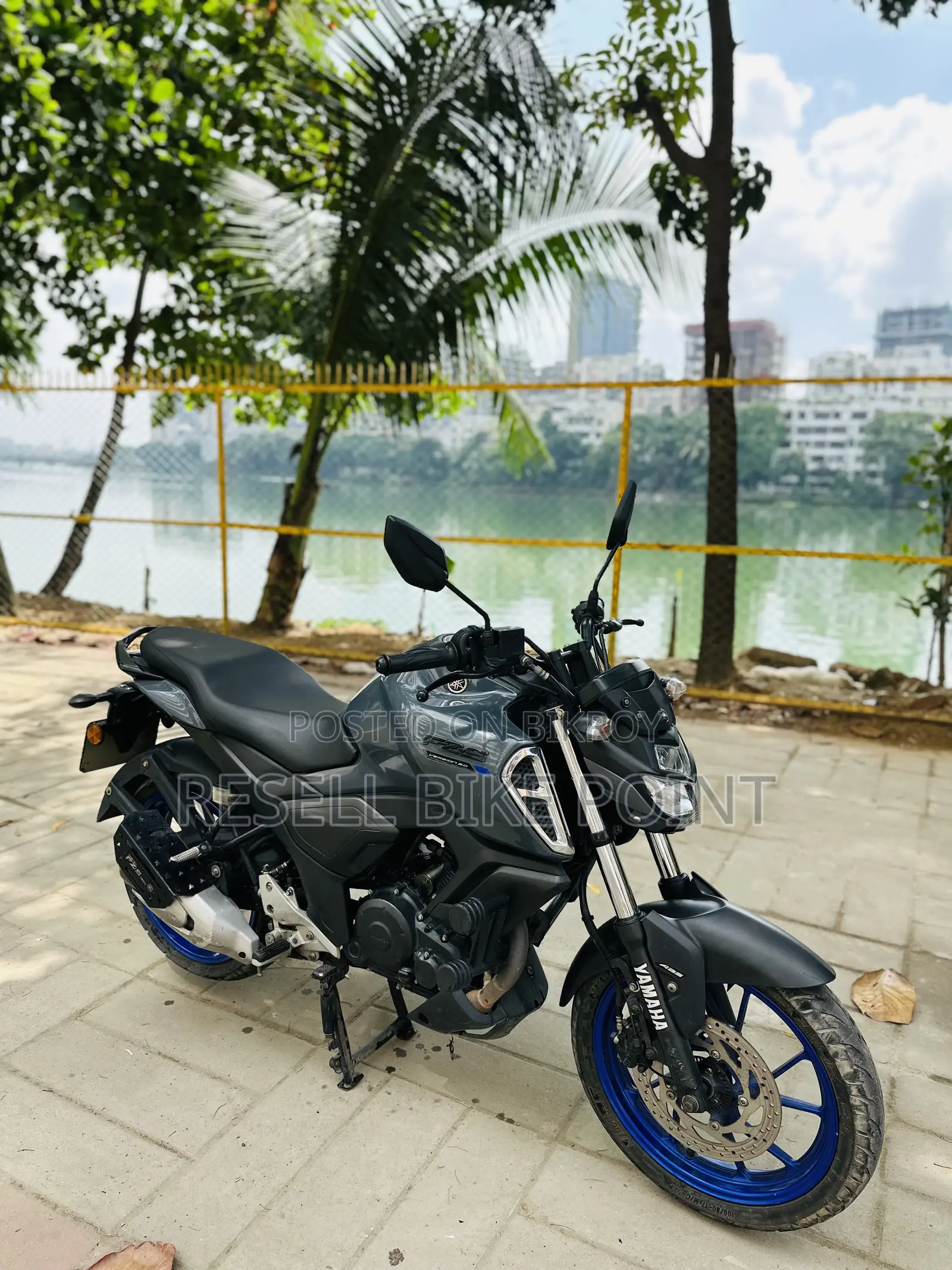 Yamaha FZS V3 2022 Gray