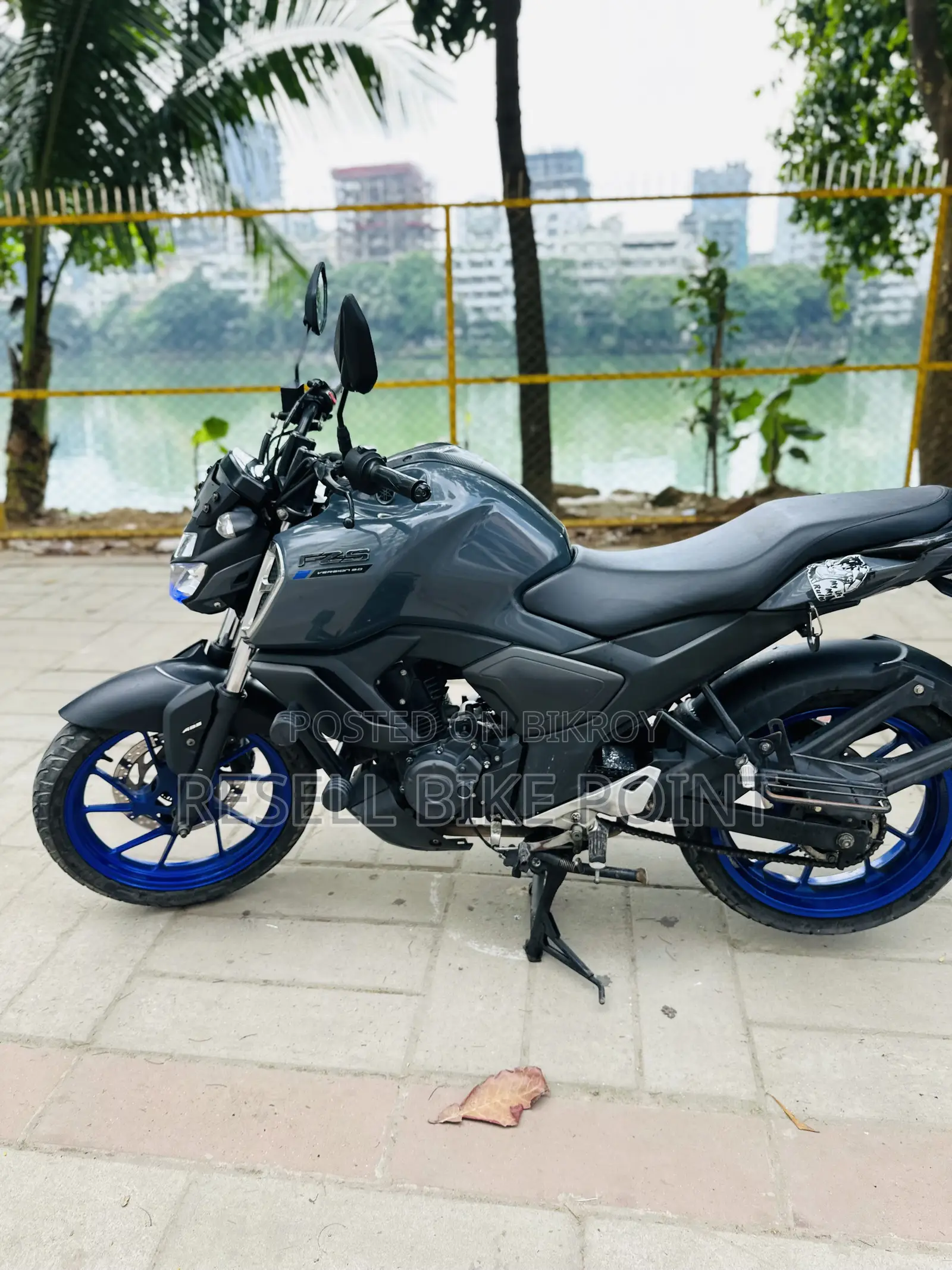 Yamaha FZS V3 2022 Gray