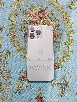 Apple iPhone 16 Pro Max 256 GB Silver