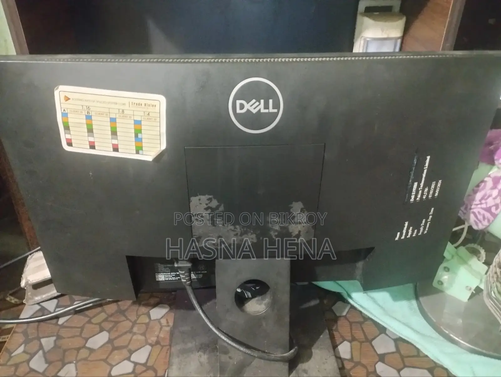 Dell Monitor 19"
