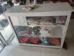 Rack and Showcase