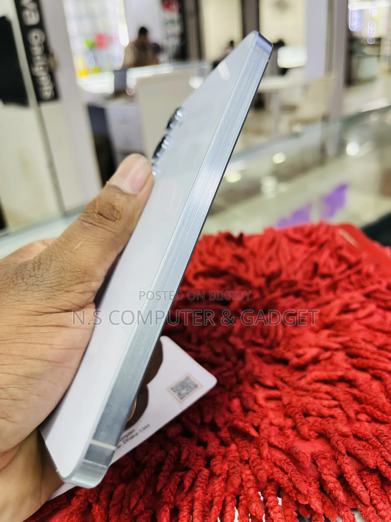 স্যামসাং গ্যালাক্সি এ৫৫ ২৫৬ জিবি সাদা