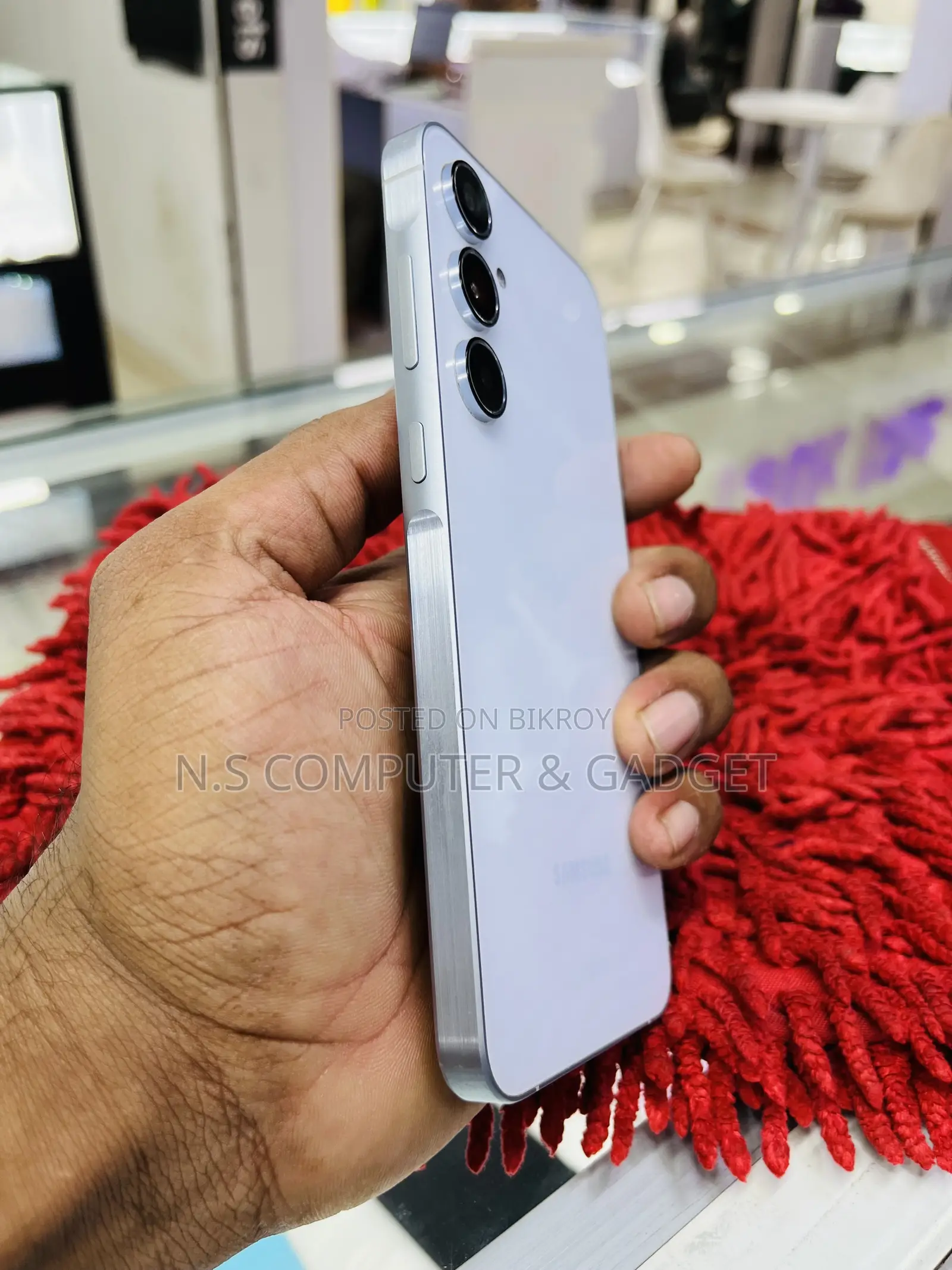 স্যামসাং গ্যালাক্সি এ৫৫ ২৫৬ জিবি সাদা