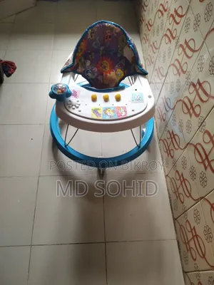 শিশুদের খেলিবার ওয়াকার