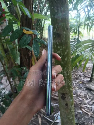 অপ্পো এফ৭ ৬৪ জিবি