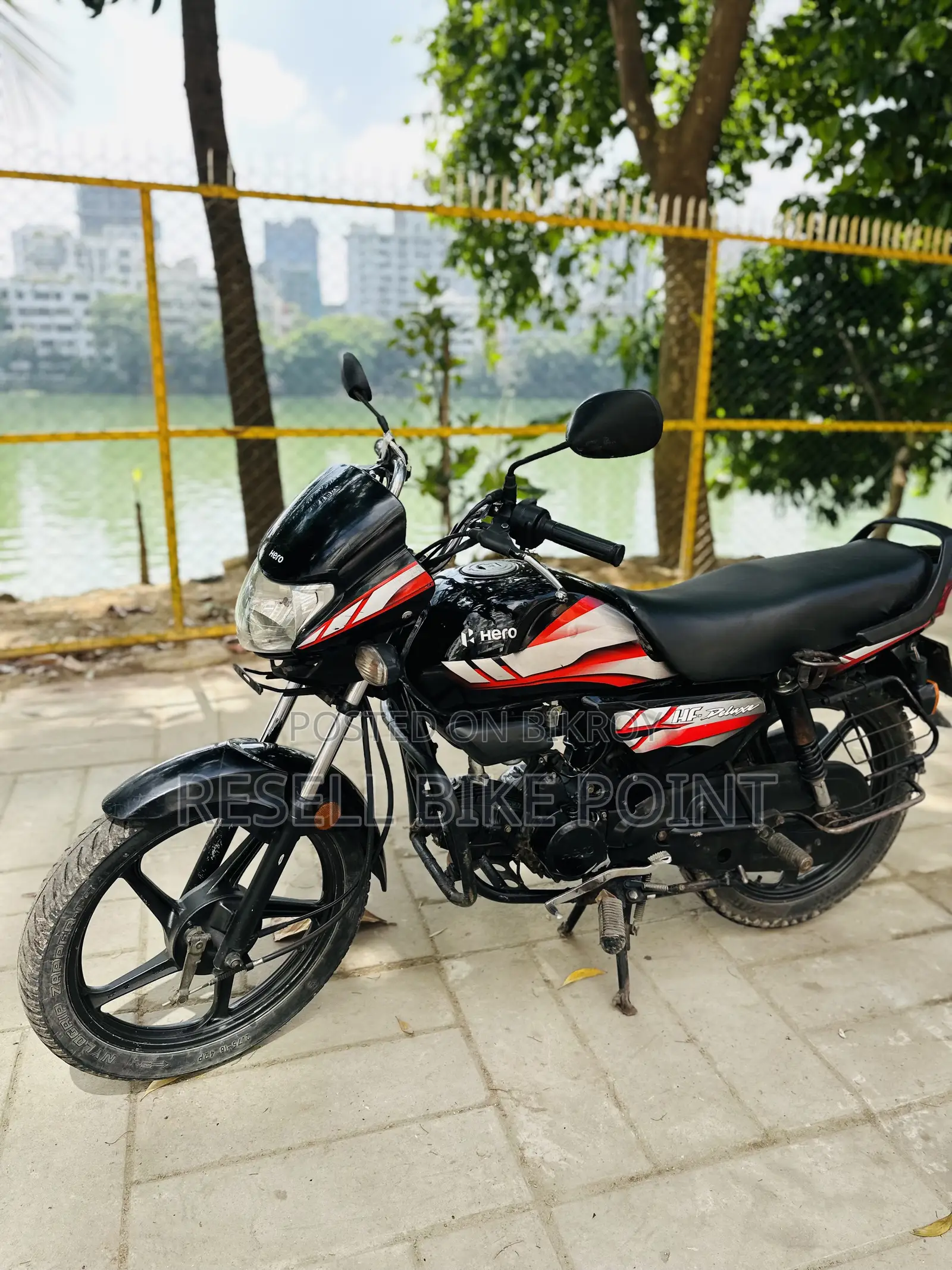 Hero HF Deluxe 2022 Black