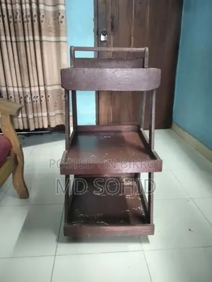 ৪ হুইল মুভিং টেবিল