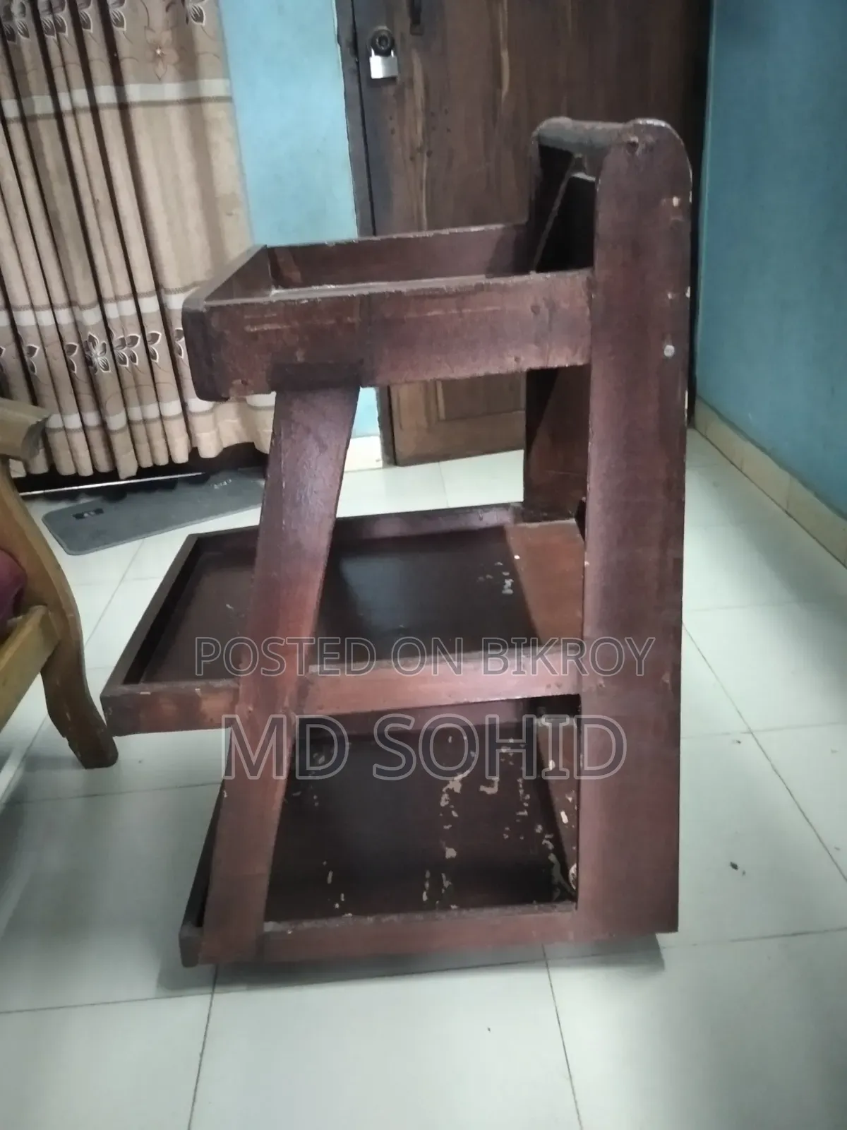 ৪ হুইল মুভিং টেবিল