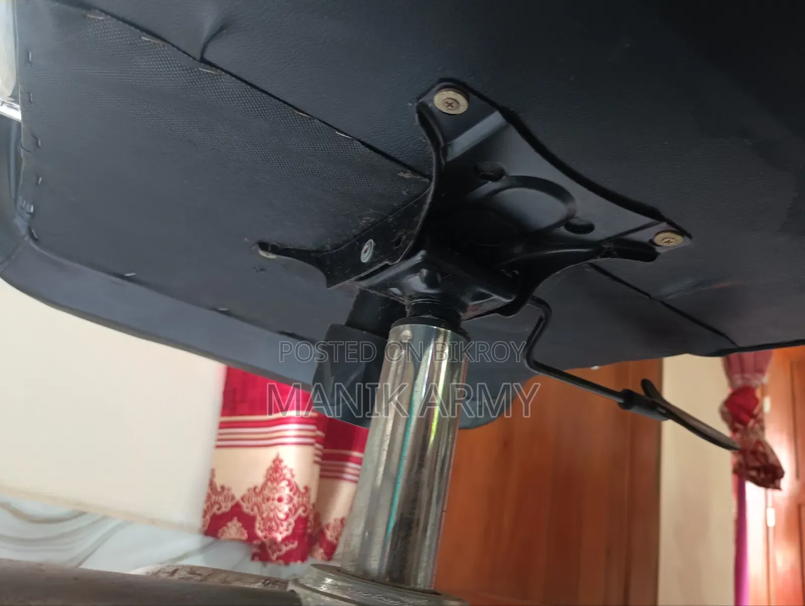 অফিস চেয়ার