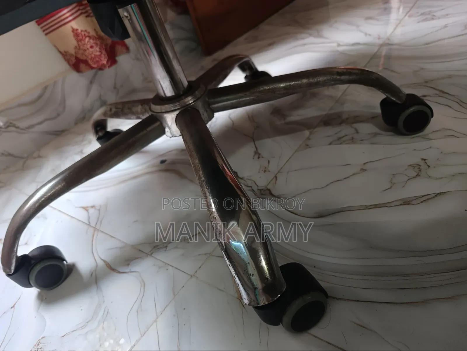 অফিস চেয়ার