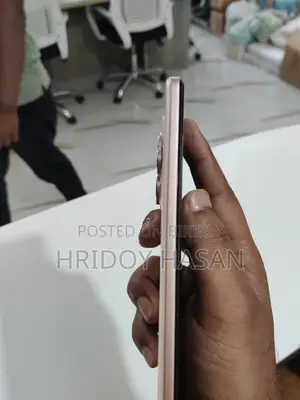 Realme 256 GB Pink
