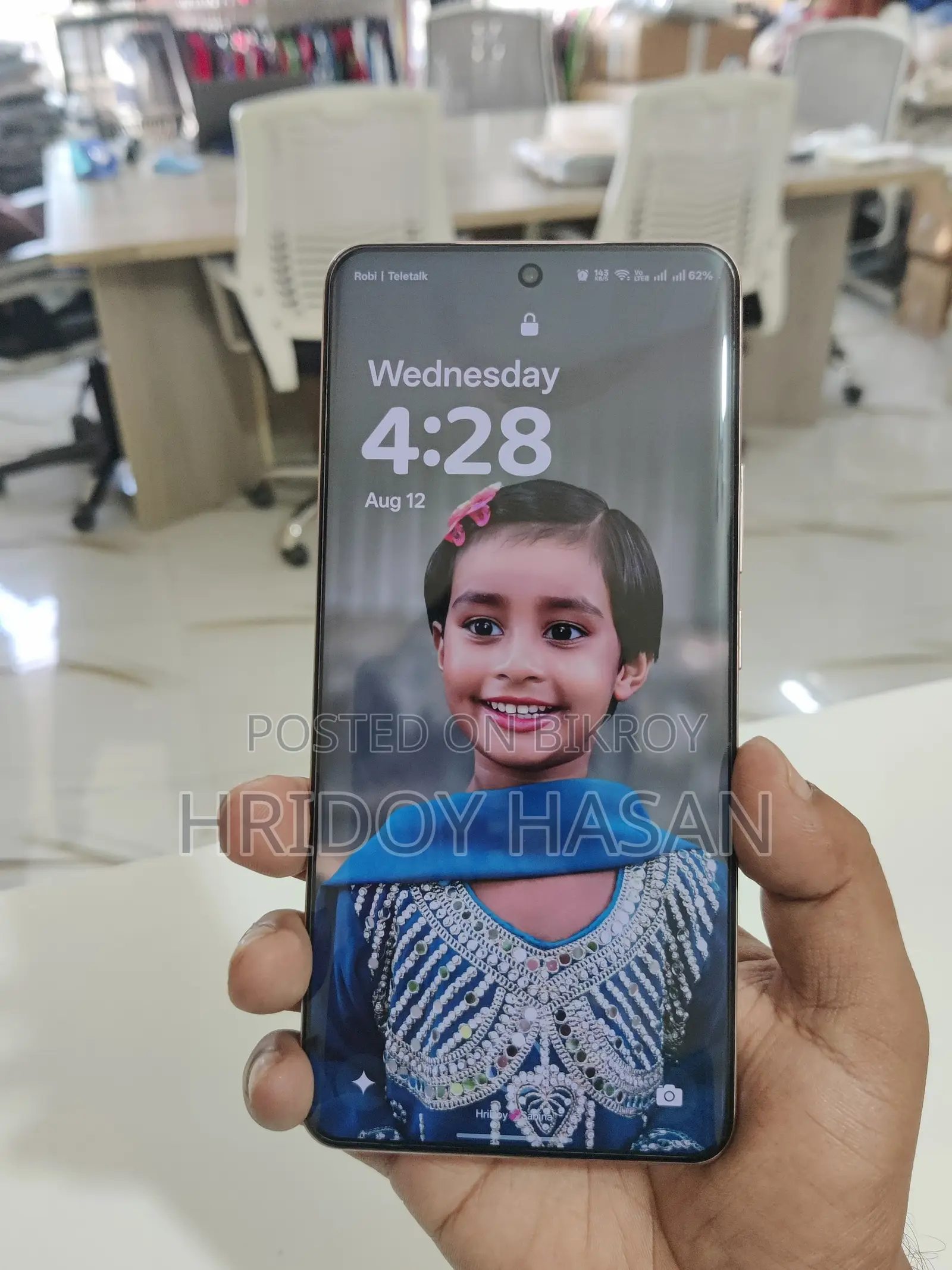 Realme 256 GB Pink