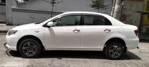 Toyota Axio 2010 White