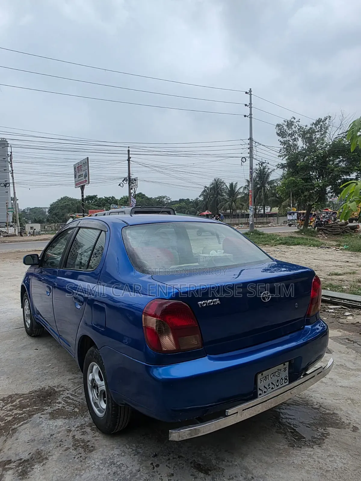 Toyota Platz 2000 Blue