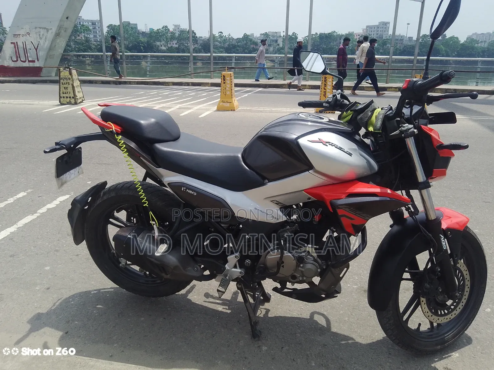 নতুন হিরো এক্সট্রিম ১২৫আর ২০২৫ লাল