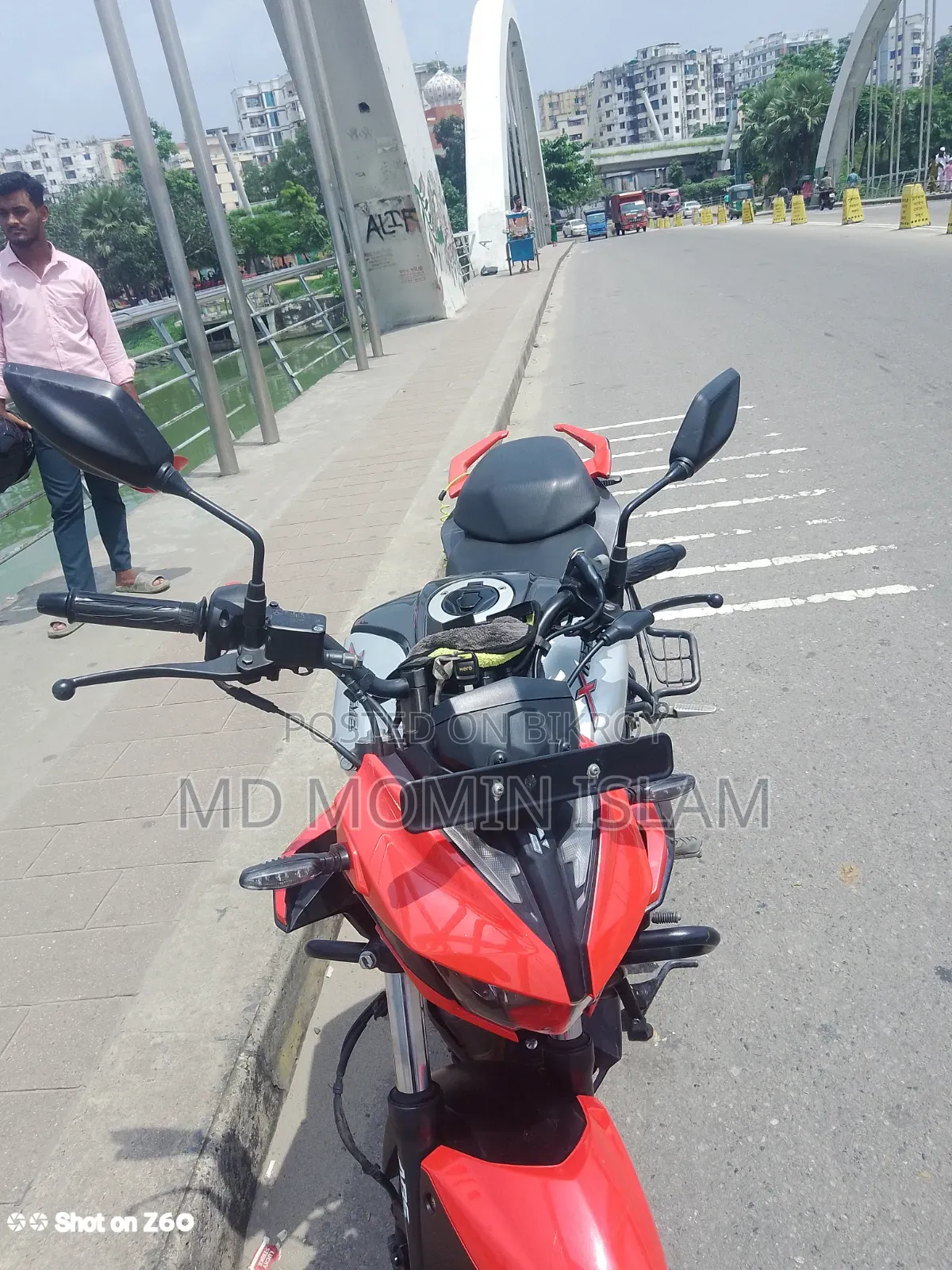 নতুন হিরো এক্সট্রিম ১২৫আর ২০২৫ লাল
