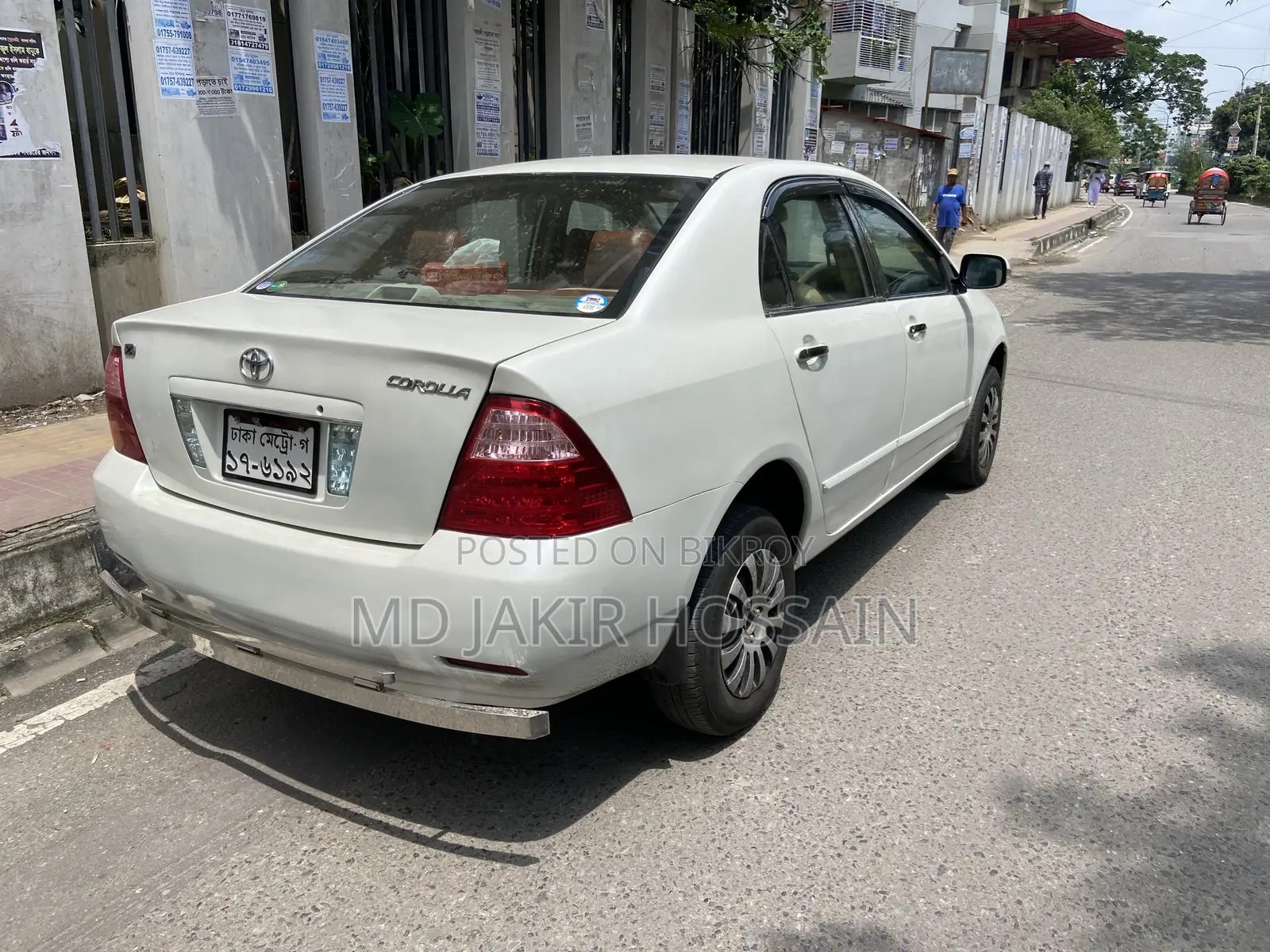 টয়োটা করোলা ২০০০ পার্ল