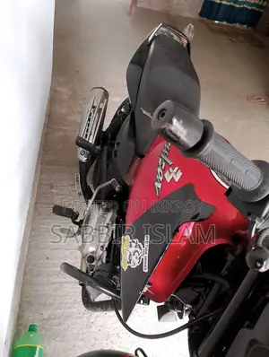 Bajaj Pulsar 150 2015 Red