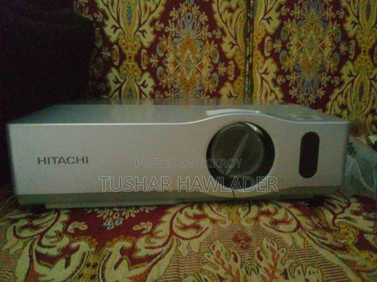 Hitachi Projector