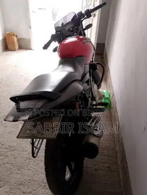 Bajaj Pulsar 150 2015 Red