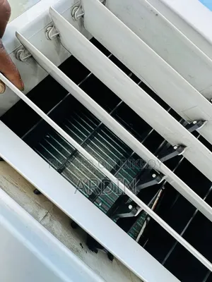 গ্রি এসি ৪ টন