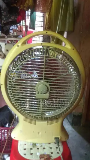 বসিনির চার্জার ফ্যান