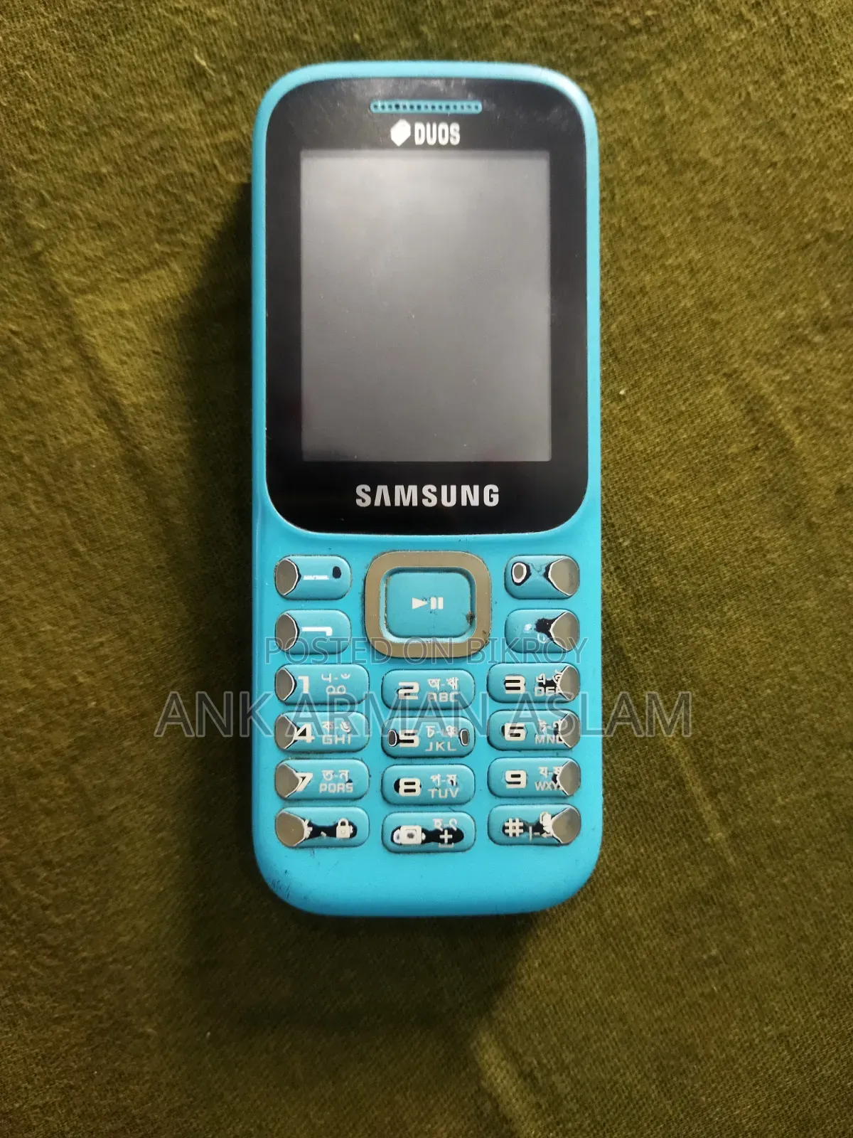 Samsung Guru Music 2