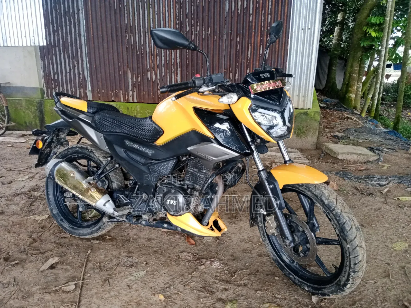 TVS Raider 125 2023 Yellow