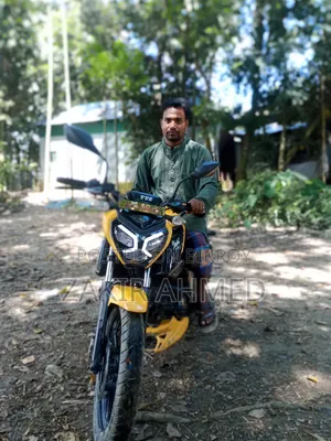 TVS Raider 125 2023 Yellow