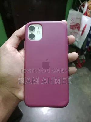 অ্যাপল আইফোন ১১ ১২৮ জিবি হোয়াইট