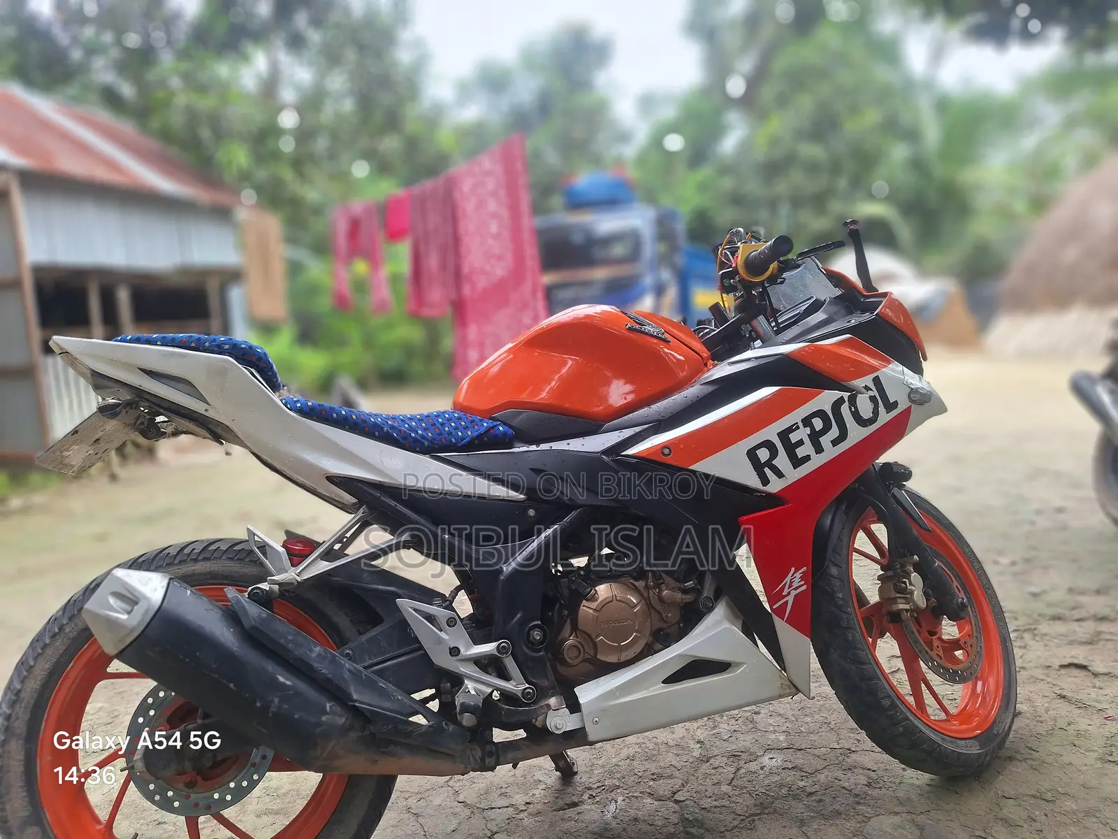 হোন্ডা সিবিআর ২০১৭ অরেঞ্জ