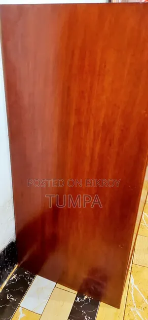 সেগুন কাঠ ও সেগুন বোর্ড দিয়ে বানানো